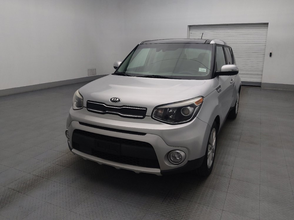 Used 2018 Kia Soul + w/ Primo Package FWD image 15