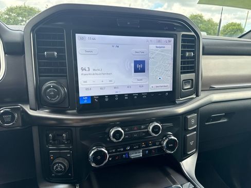 Used 2025 Ford F150 Platinum AWD/4WD image 18
