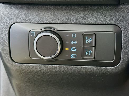 Certified 2025 Ford Escape ST-Line image 27