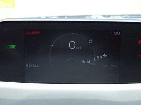 New 2026 Toyota C-HR AWD/4WD image 17