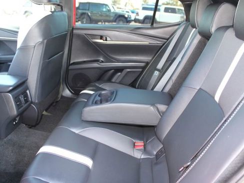 Used 2026 Toyota Camry Hybrid FWD image 34