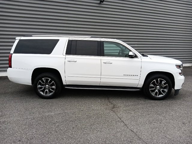 Used 2020 Chevrolet Suburban Premier RWD image 2