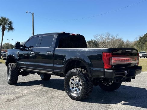 Used 2022 Ford F350 Platinum w/ Tremor Off-Road Package image 10