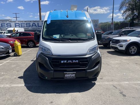 Used 2023 RAM ProMaster 2500 image 3
