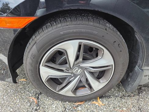 Used 2019 Honda Civic LX image 4