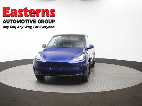 Used 2021 Tesla Model Y Long Range AWD/4WD image 45