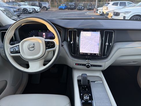 Certified 2023 Volvo XC60 B5 Plus w/ Protection Package Premier image 19