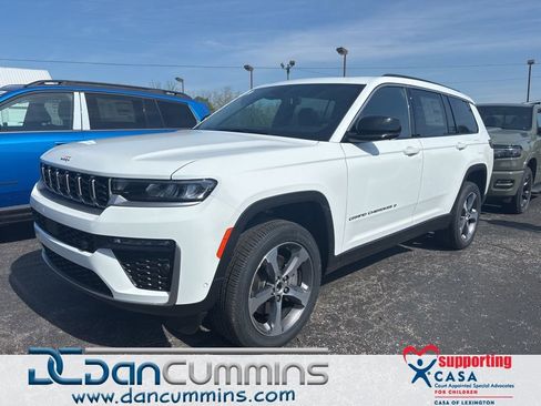 New 2026 Jeep Grand Cherokee L Limited AWD/4WD image 1