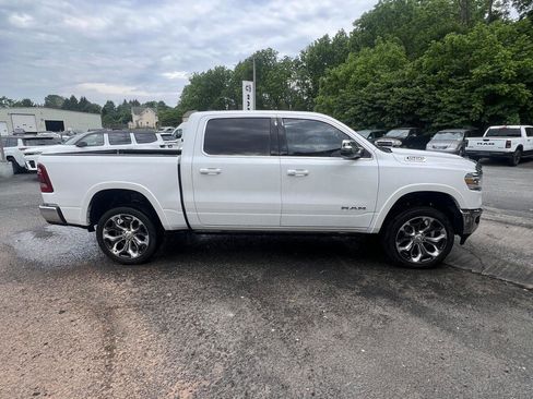 Used 2024 RAM 1500 Limited AWD/4WD image 2
