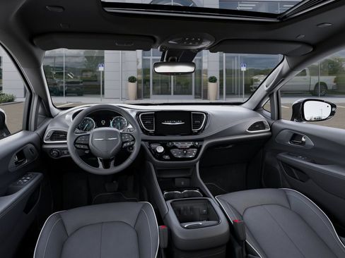 New 2026 Chrysler Pacifica Limited w/ S Appearance Package AWD/4WD image 14