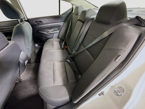 Used 2025 Nissan Altima 2.5 SV FWD image 25