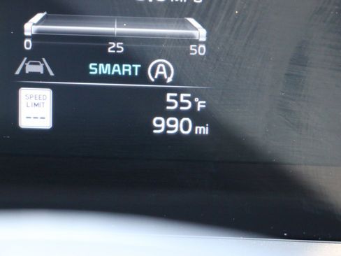 Used 2025 Kia Telluride EX X-Line image 34