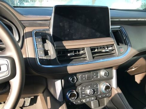 Certified 2024 GMC Yukon SLT image 7