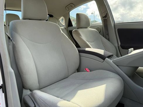 Used 2011 Toyota Prius Three FWD image 9