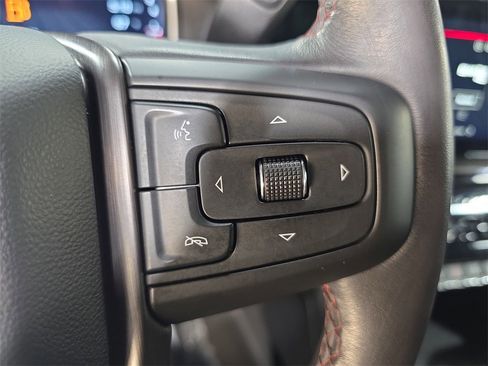 Used 2024 GMC Sierra 2500 AT4X image 18