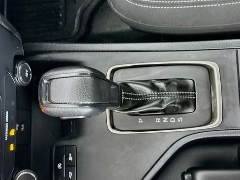 Used 2019 Ford Ranger XL w/ Equipment Group 101A Mid RWD image 23