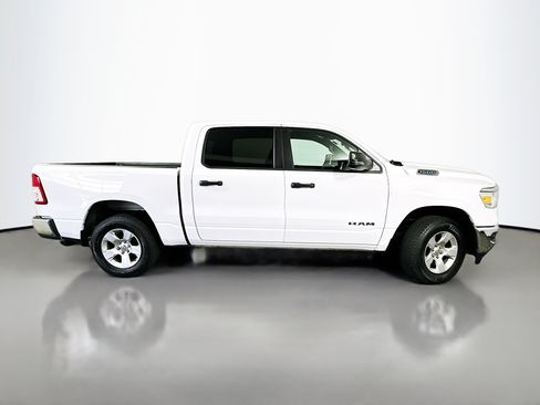 Used 2023 RAM 1500 Big Horn AWD/4WD image 8