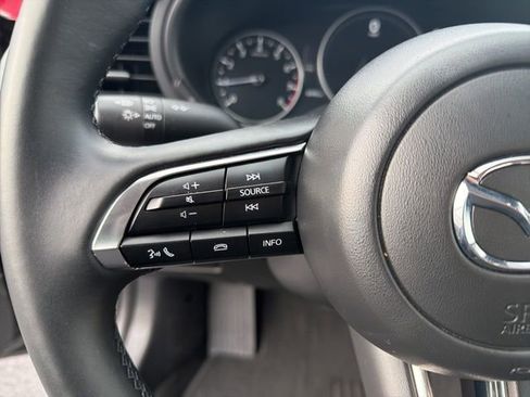 Used 2025 MAZDA MAZDA3 s image 19