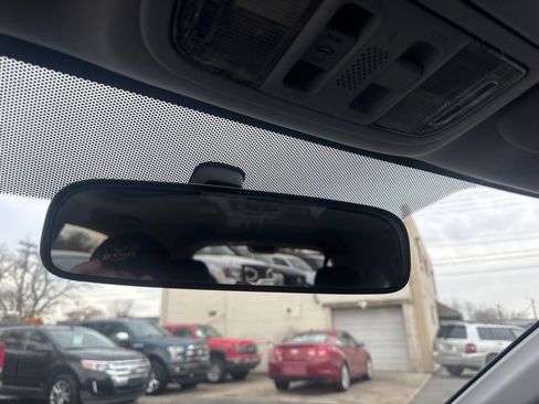 Used 2011 Honda CR-V EX-L image 15