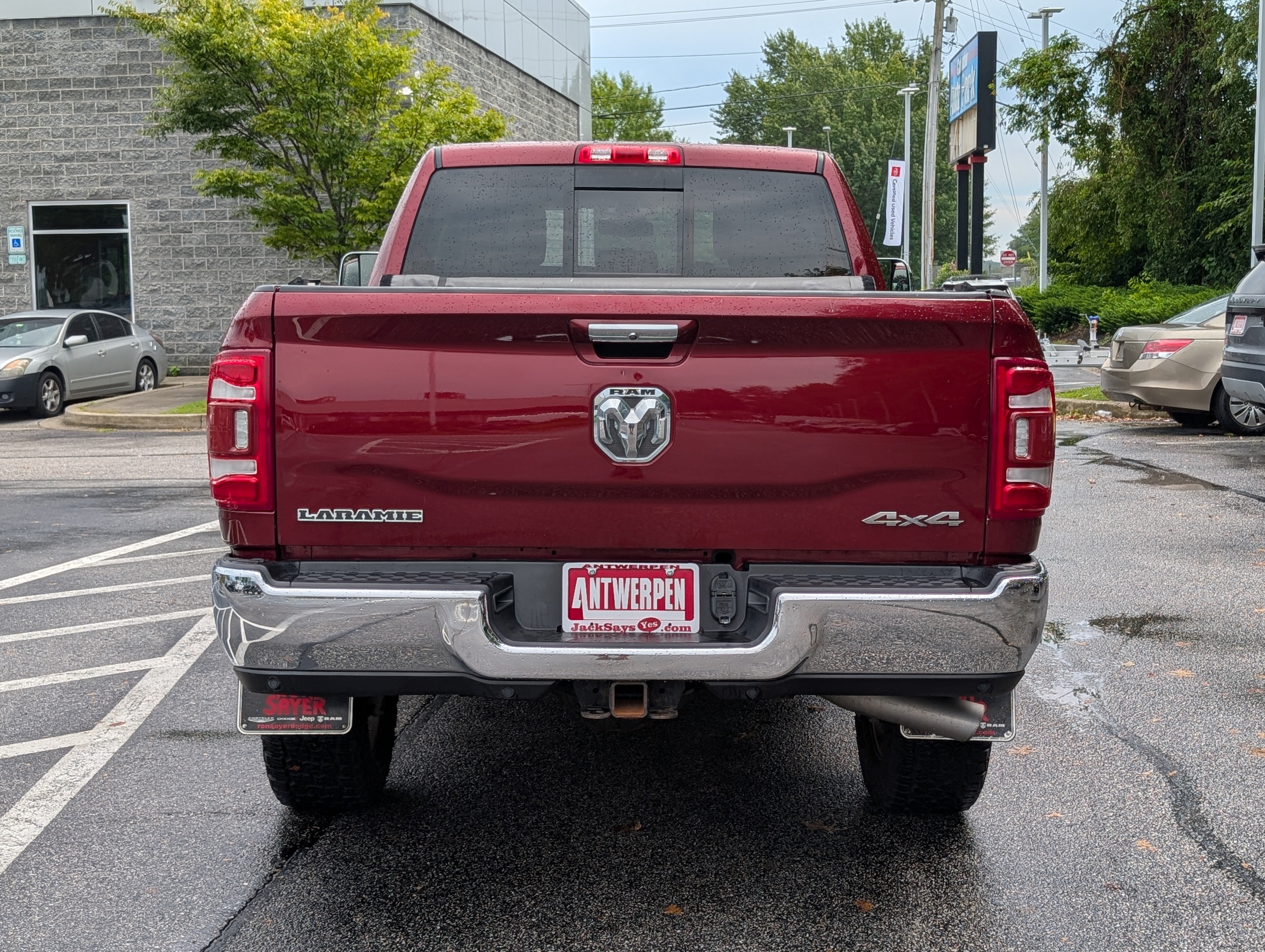 Used 2019 RAM 2500 Laramie AWD/4WD image 4