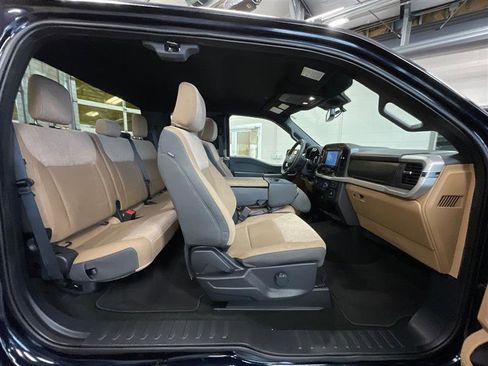 Used 2022 Ford F150 XLT w/ Trailer Tow Package image 25