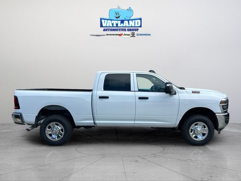 New 2026 RAM 2500 Tradesman w/ Chrome Appearance Group AWD/4WD image 6