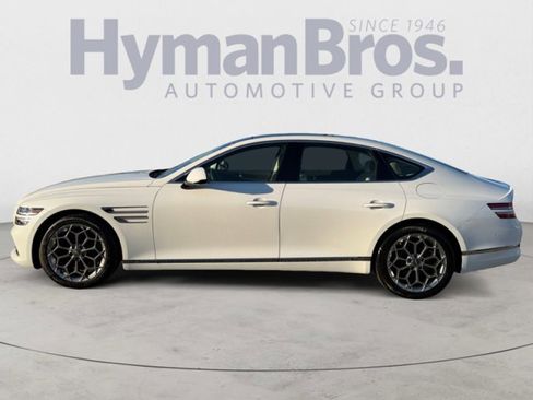 Used 2021 Genesis G80 2.5T w/ Prestige Package RWD image 3