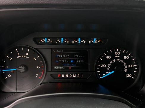 Used 2017 Ford F150 XL w/ Equipment Group 101A Mid image 14