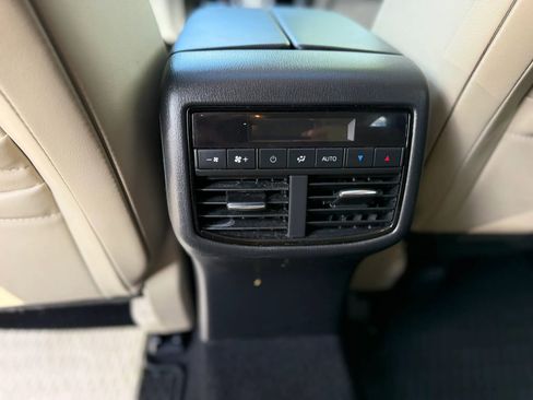 Used 2022 MAZDA CX-9 Touring Plus AWD/4WD image 32
