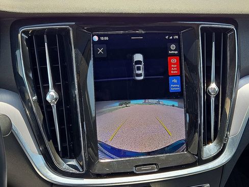 Used 2023 Volvo S60 B5 Core w/ Climate Package FWD image 28