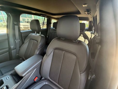 New 2026 Jeep Cherokee Overland w/ Advanced Pro Tech Group AWD/4WD image 25