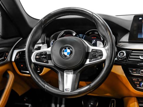Used 2017 BMW 540i RWD image 17
