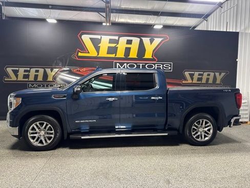 Used 2019 GMC Sierra 1500 SLT w/ SLT Premium Plus Package AWD/4WD image 2
