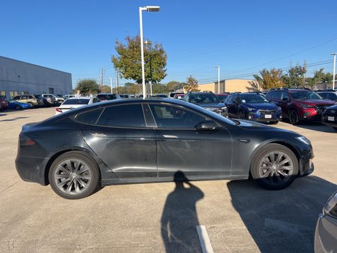 Used 2018 Tesla Model S 75D image 2