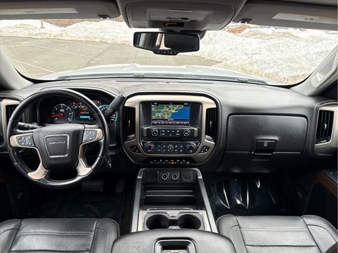 Used 2018 GMC Sierra 1500 Denali image 11