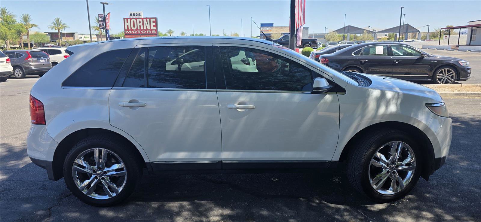 Used 2012 Ford Edge Limited FWD image 4