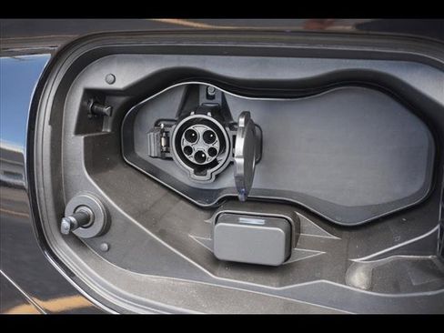 Used 2024 Mitsubishi Outlander ES image 29