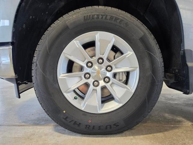 Used 2025 Chevrolet Silverado 1500 LT AWD/4WD image 12