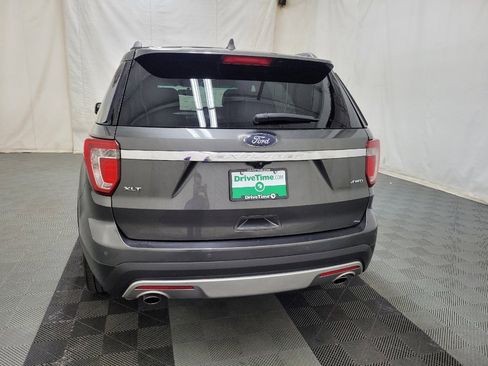 Used 2016 Ford Explorer XLT w/ Equipment Group 202A AWD/4WD image 6
