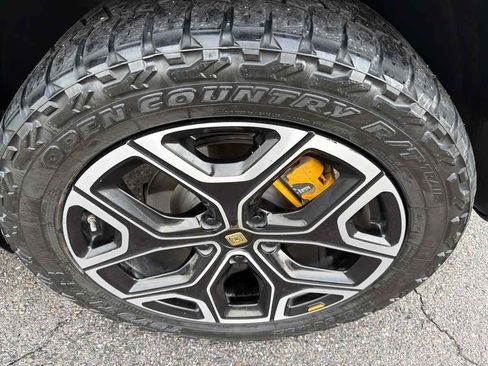 Used 2022 Rivian R1T Launch Edition image 23