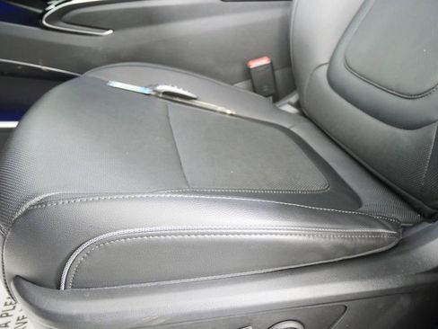 Used 2022 Hyundai Tucson Limited image 9