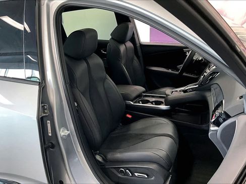 Used 2025 Acura RDX A-Spec image 11