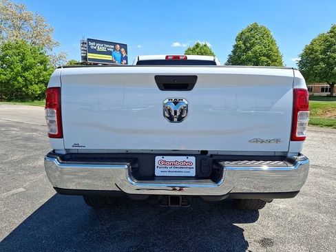 Used 2020 RAM 2500 Tradesman w/ Chrome Appearance Group AWD/4WD image 9