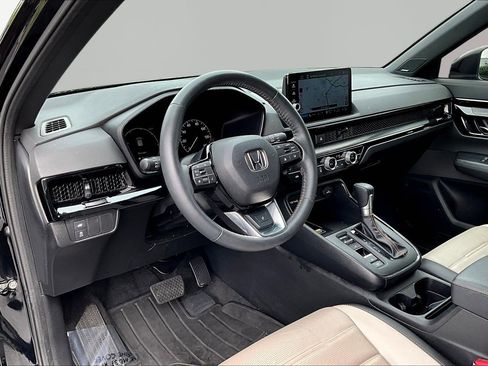 Used 2024 Honda CR-V Sport Touring image 17