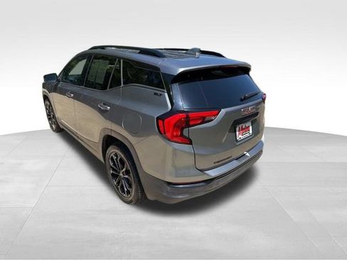 Used 2020 GMC Terrain SLT w/ Elevation Edition FWD image 7