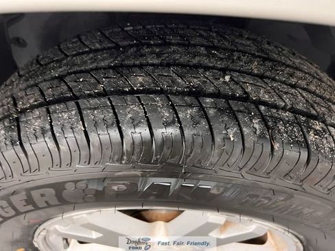 Used 2009 Ford Explorer XLT RWD image 16