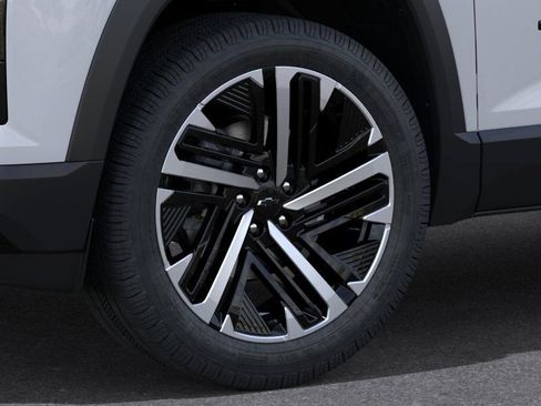 New 2026 Chevrolet Equinox RS w/ Convenience Package III FWD image 12