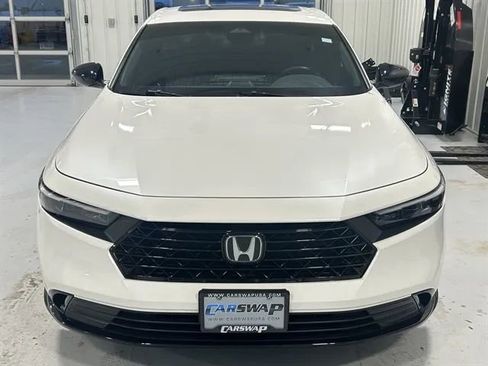 Used 2023 Honda Accord Sport image 7