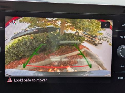 New 2026 Volkswagen Jetta SE FWD image 21
