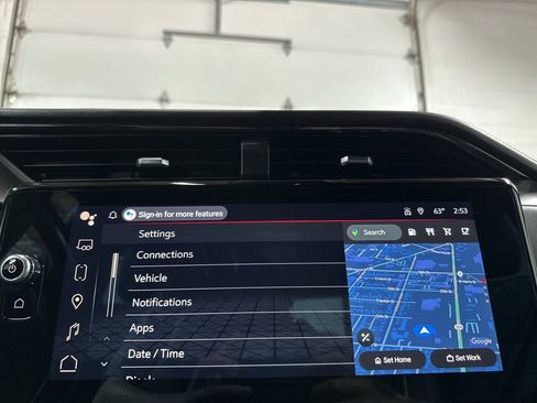 Used 2024 GMC Sierra 2500 AT4X image 31